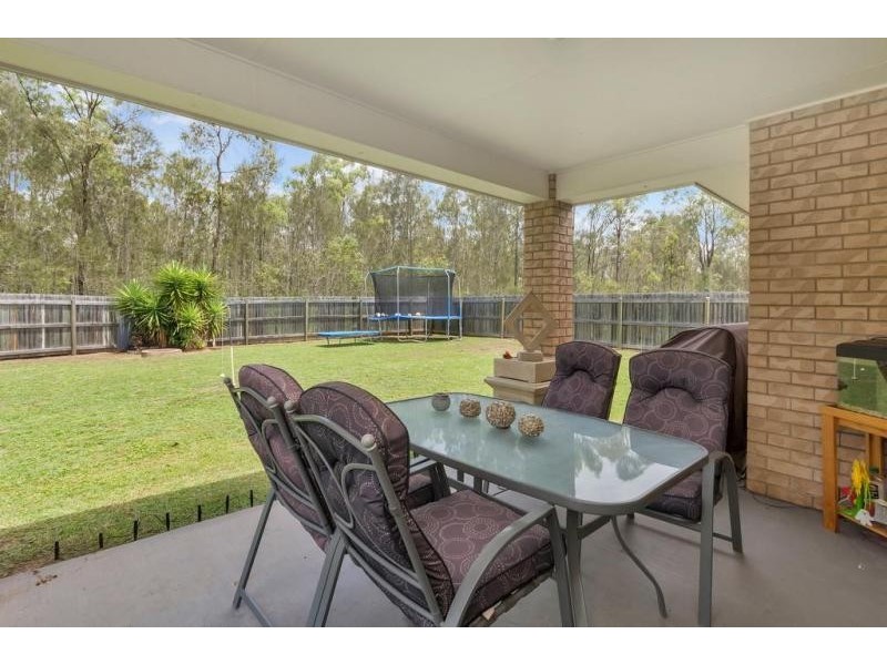 11 Piccadilly Court, Deebing Heights QLD 4306