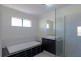 90 Honeywood Drive, Fernvale QLD 4306