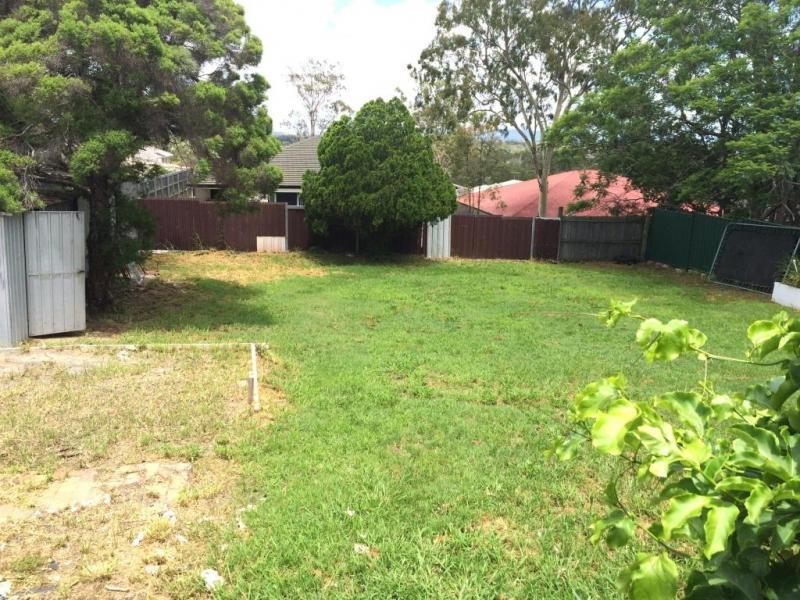 273 Warwick Road, Churchill QLD 4305