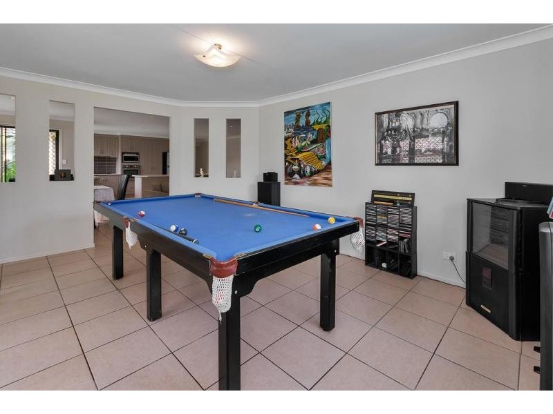 24 Piccadilly Court, Deebing Heights QLD 4306