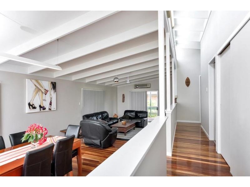14 Merritt Street, Flinders View QLD 4305