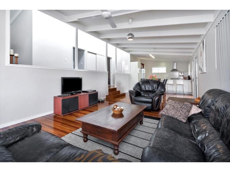 14 Merritt Street, Flinders View QLD 4305