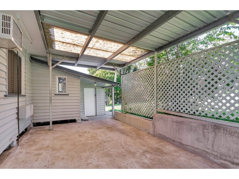 5 Adam Street, Bundamba QLD 4304