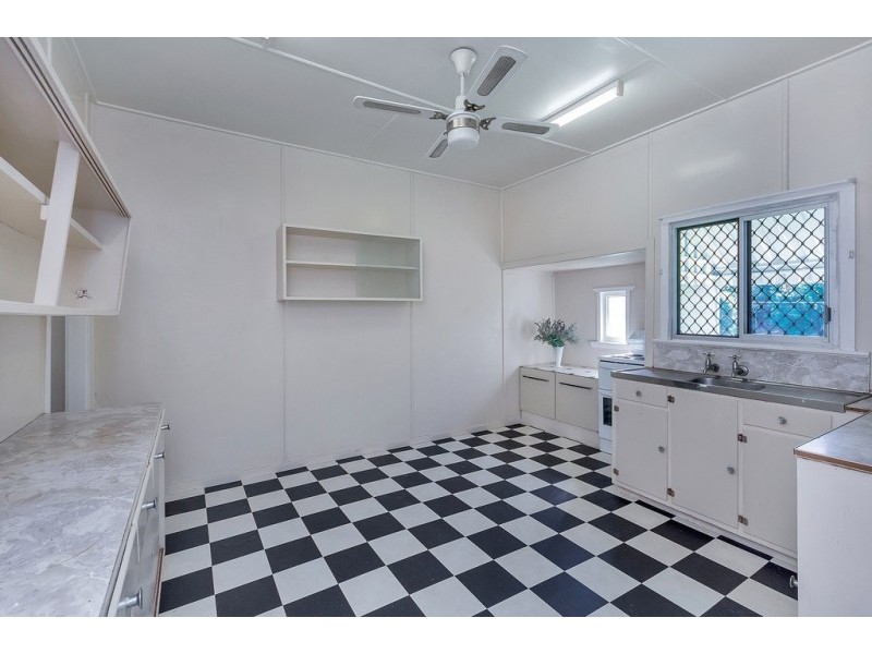 5 Adam Street, Bundamba QLD 4304