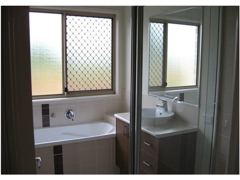 10 Ronayne Circuit, One Mile QLD 4305