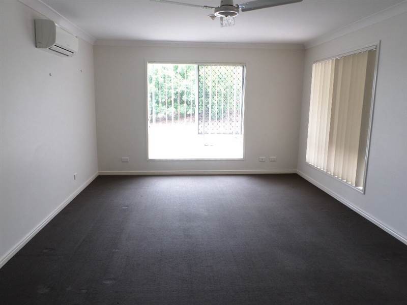 4 Tamarind Street, Flinders View QLD 4305