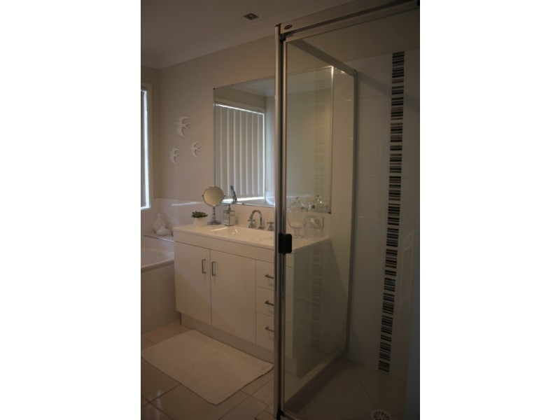 49 Harding Street, Raceview QLD 4305