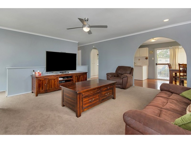 33 Jarrah Street, Raceview QLD 4305
