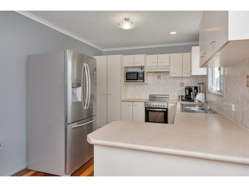 33 Jarrah Street, Raceview QLD 4305