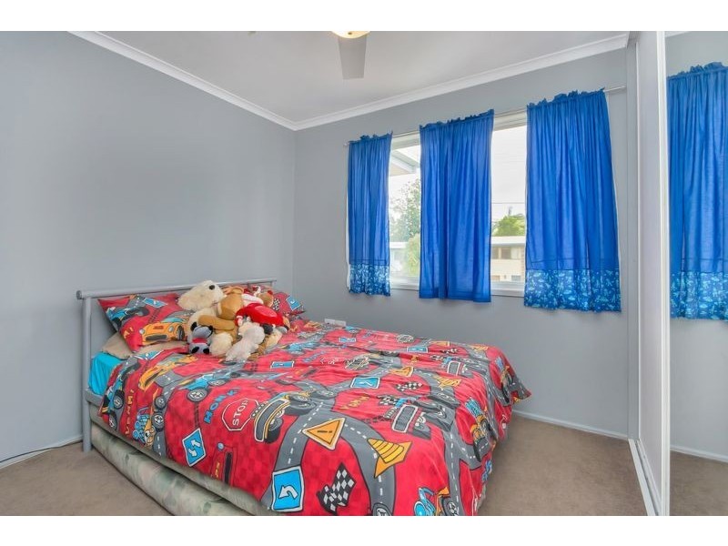 33 Jarrah Street, Raceview QLD 4305