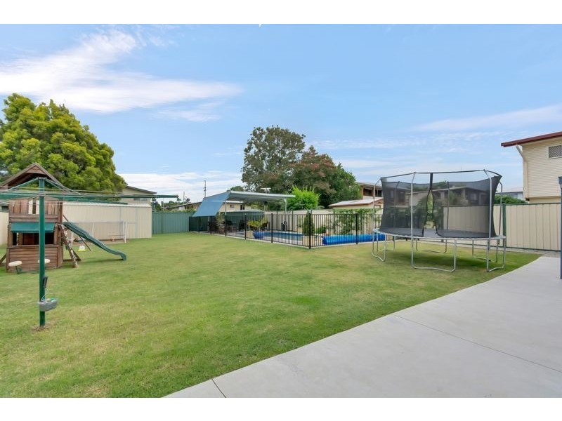 33 Jarrah Street, Raceview QLD 4305