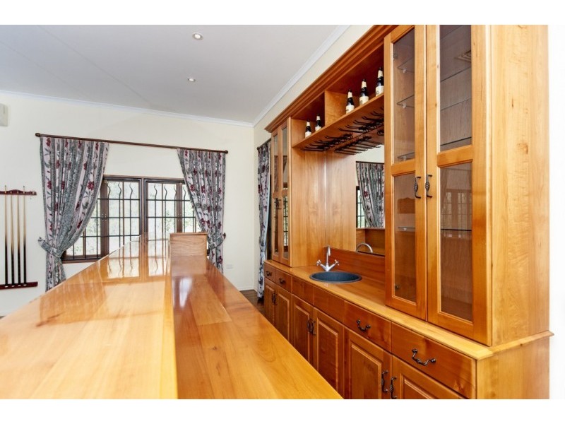 51 McInnes Road, Ironbark QLD 4306