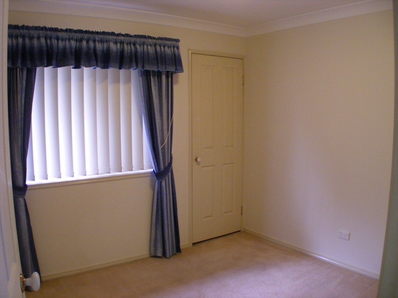 8 Palm Avenue, Raceview QLD 4305