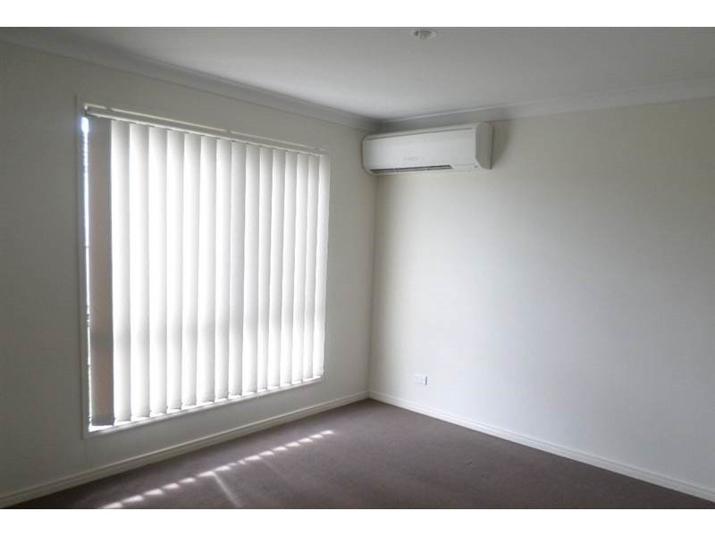 25 Ronayne Circuit, One Mile QLD 4305