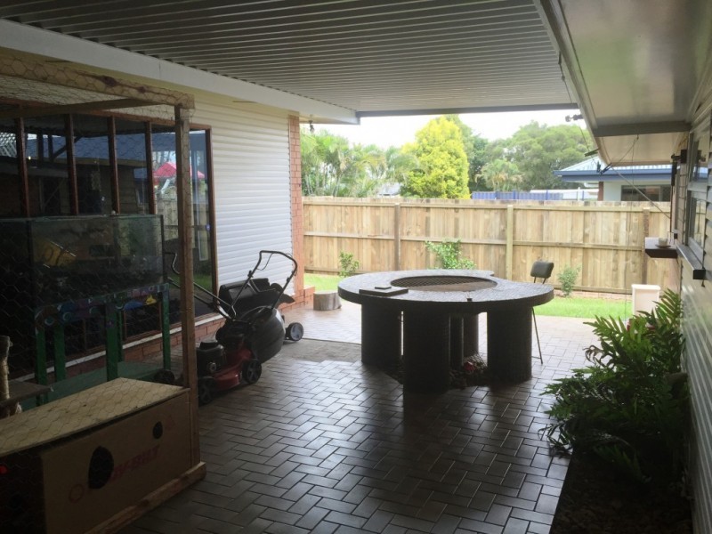 35 Edwards Street, Flinders View QLD 4305