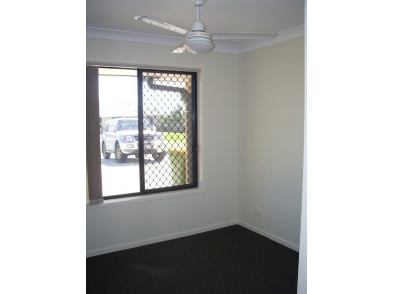 2/6 Aloe Street, Yamanto QLD 4305
