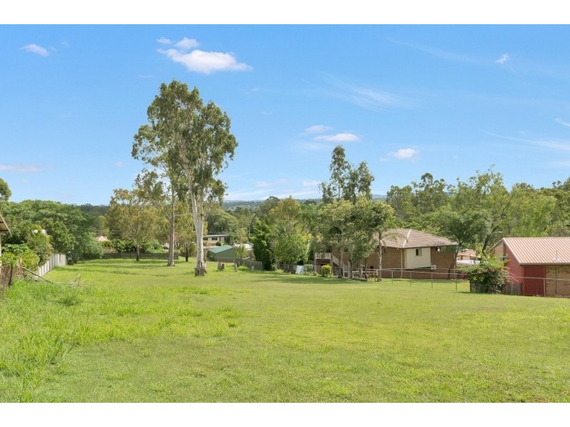 64 Williams Street West, Coalfalls QLD 4305