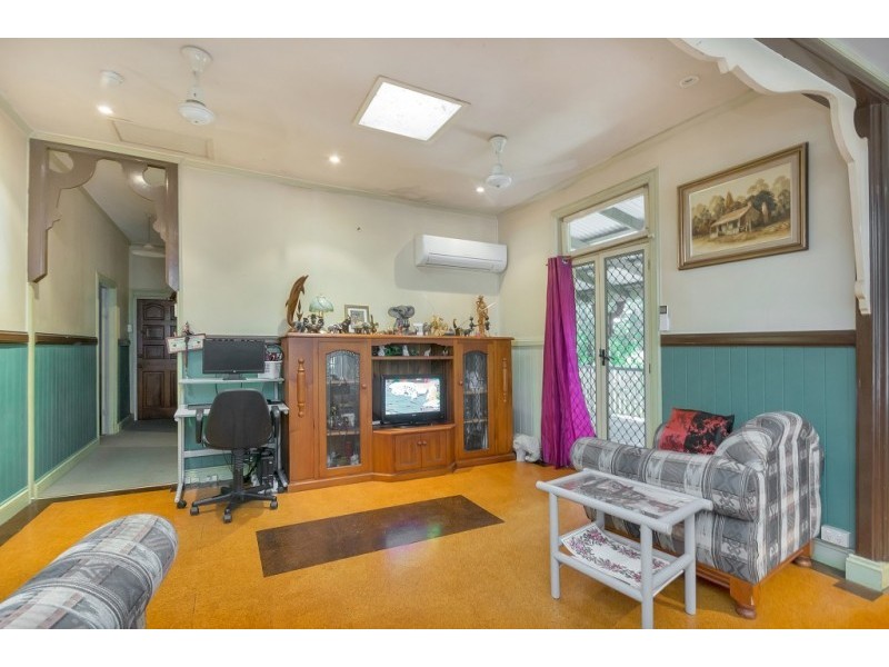 64 Williams Street West, Coalfalls QLD 4305