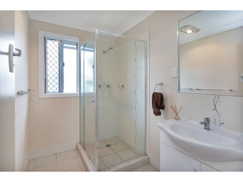7 Edgar Street, Eastern Heights QLD 4305