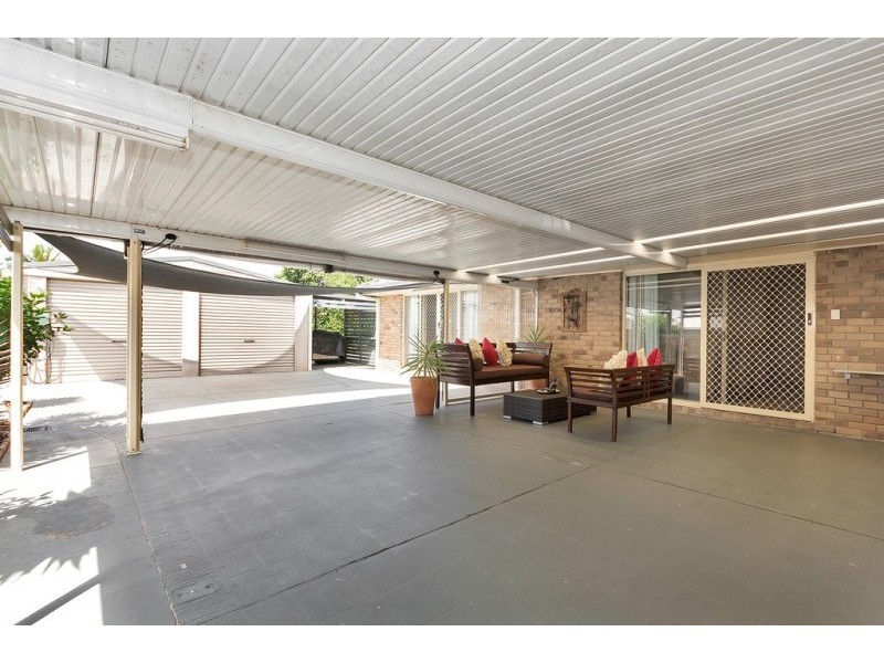 310 Whitehill Road, Flinders View QLD 4305