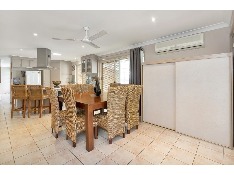 310 Whitehill Road, Flinders View QLD 4305