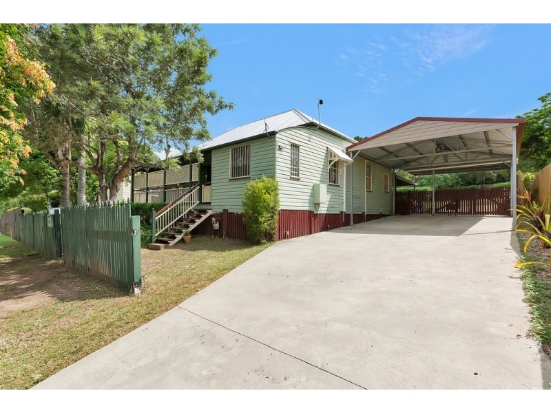 12 Cyprus Street, North Ipswich QLD 4305