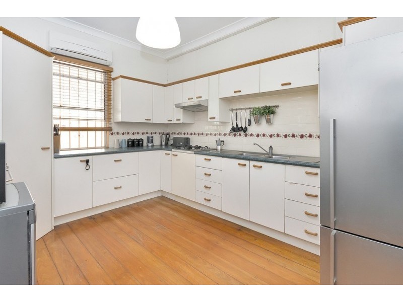 12 Cyprus Street, North Ipswich QLD 4305