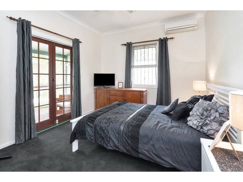 12 Cyprus Street, North Ipswich QLD 4305