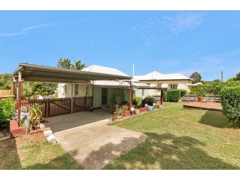 12 Cyprus Street, North Ipswich QLD 4305