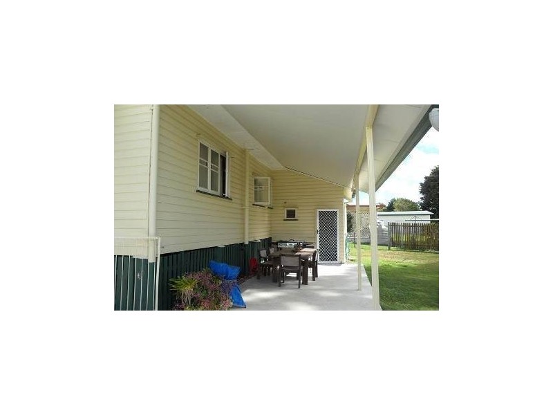 136 Glebe Road, Booval QLD 4304
