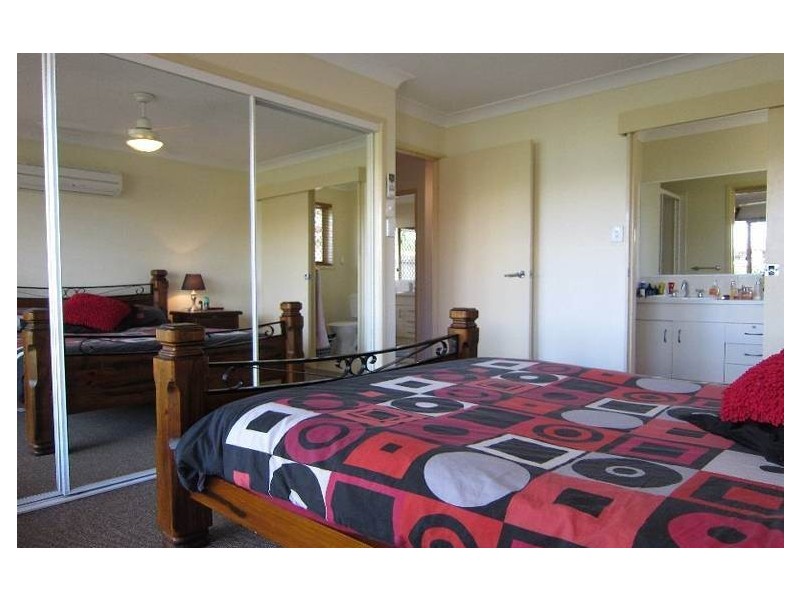 10 Arabian Close, Yamanto QLD 4305