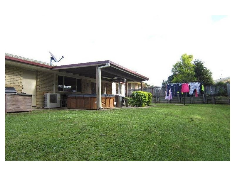 10 Arabian Close, Yamanto QLD 4305