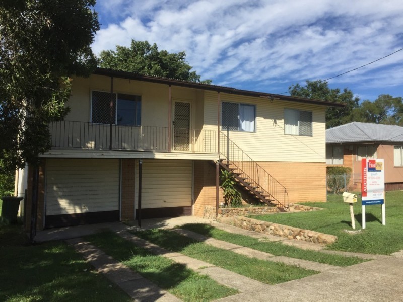 101 Robertson Road, Raceview QLD 4305