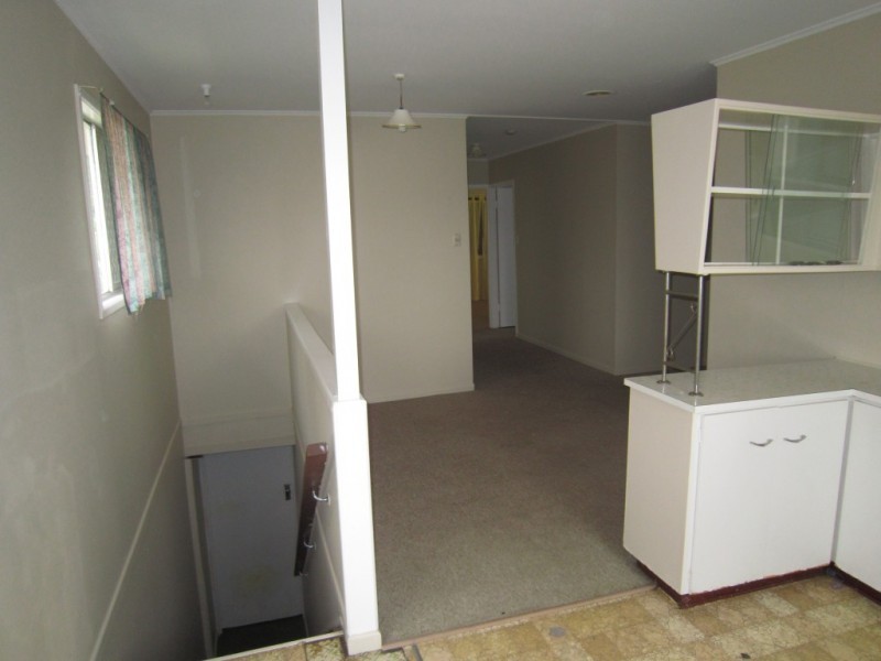 101 Robertson Road, Raceview QLD 4305