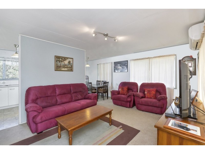 11 Bergins Hill Road, Bundamba QLD 4304