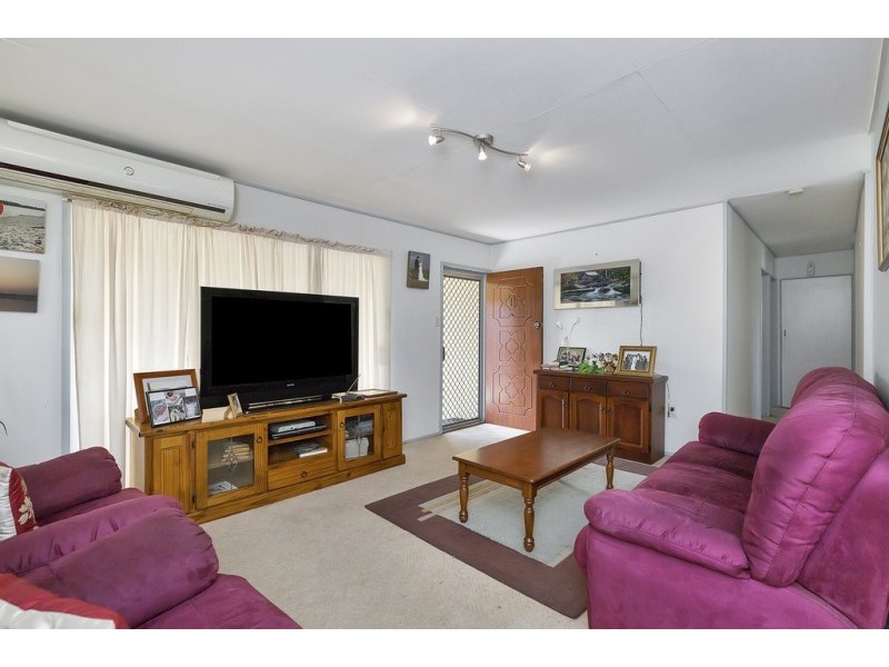 11 Bergins Hill Road, Bundamba QLD 4304