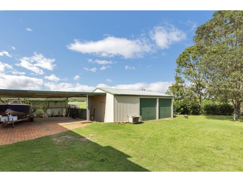 11 Bergins Hill Road, Bundamba QLD 4304