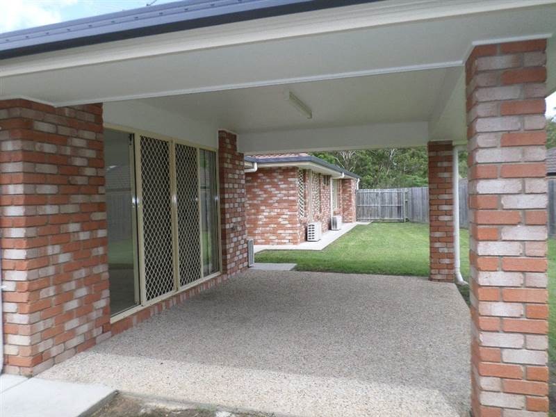 4 Cottonwood Court, Brassall QLD 4305