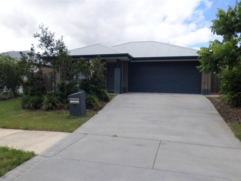 34 Romulus Circuit, Augustine Heights QLD 4300