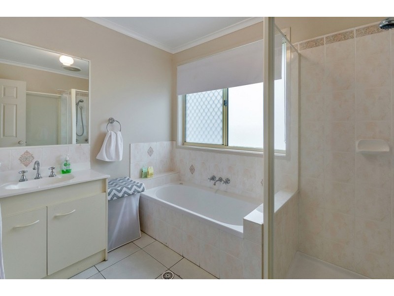 10 Creedy Street, Rosewood QLD 4340