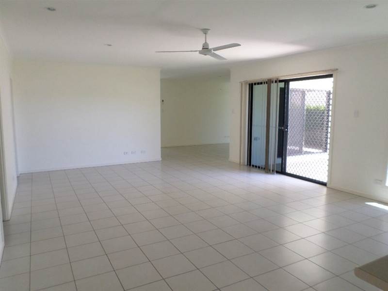 46 Willowtree Drive, Flinders View QLD 4305