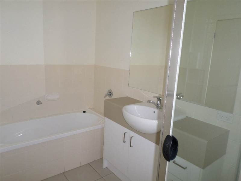 46 Willowtree Drive, Flinders View QLD 4305