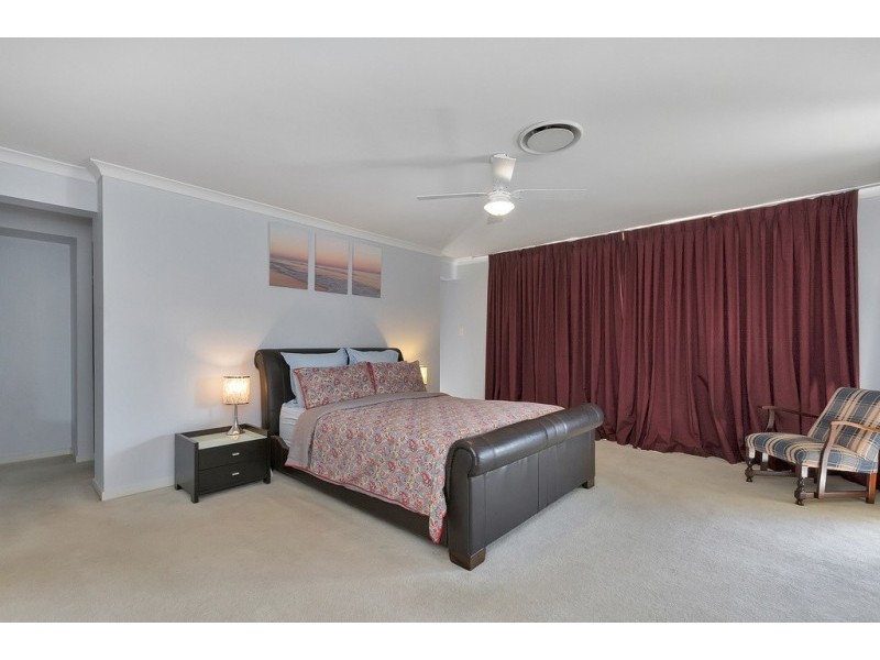 2 Piccadilly Court, Deebing Heights QLD 4306