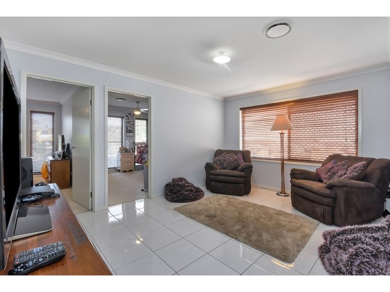 2 Piccadilly Court, Deebing Heights QLD 4306