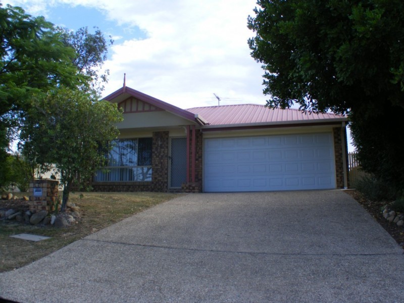 21 Dianthus Place, Flinders View QLD 4305
