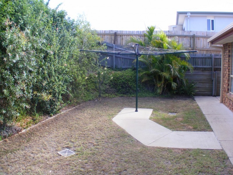 21 Dianthus Place, Flinders View QLD 4305