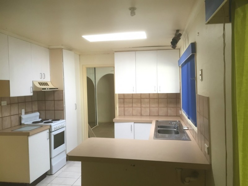 1 Midland Street, Yamanto QLD 4305