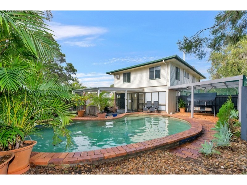 9 Chifley Crescent, Brassall QLD 4305
