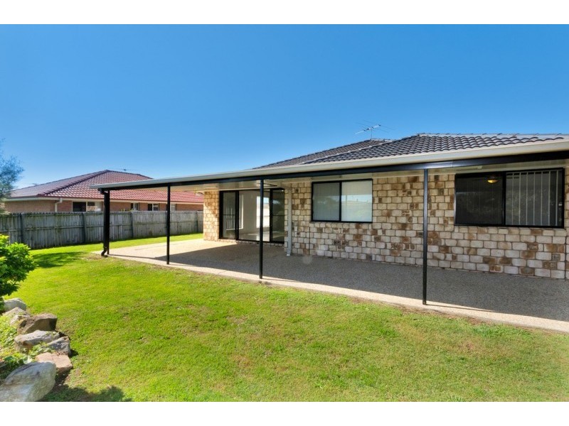 25 Banksia Drive, Raceview QLD 4305