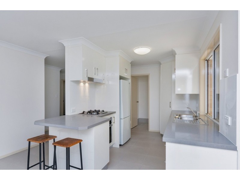 38 Elmhurst Crescent, Flinders View QLD 4305